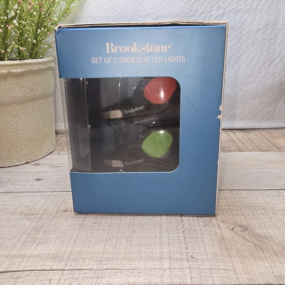 Brookstone LED Shoe Clip Lights - Black and Neon Green